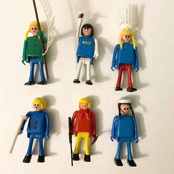 Vintage Play Big West Germany Lot of 18 Figures Plus Accessories - Picture 2 of 13